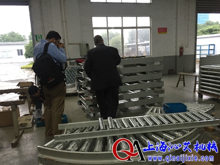 ��˾ӭ��(l��i)�s���LͲݔ�͙C(j��)ӆ��